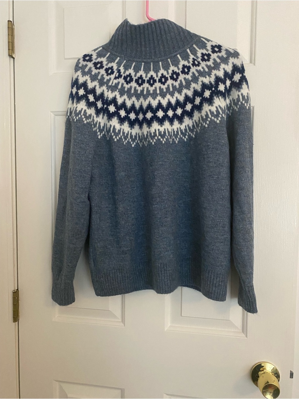 GAP Women's Blue & White Fair Isle Turtleneck Sweater